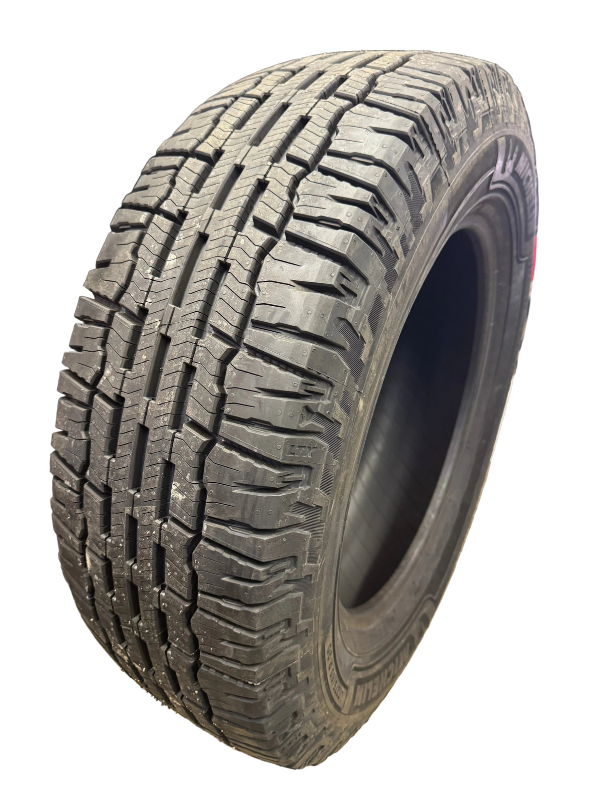 MICHELIN DEFENDER LTX PLATINUM BSW LT 275 65 20 126/123S 10PLY ALL SEASON TIRE 22455