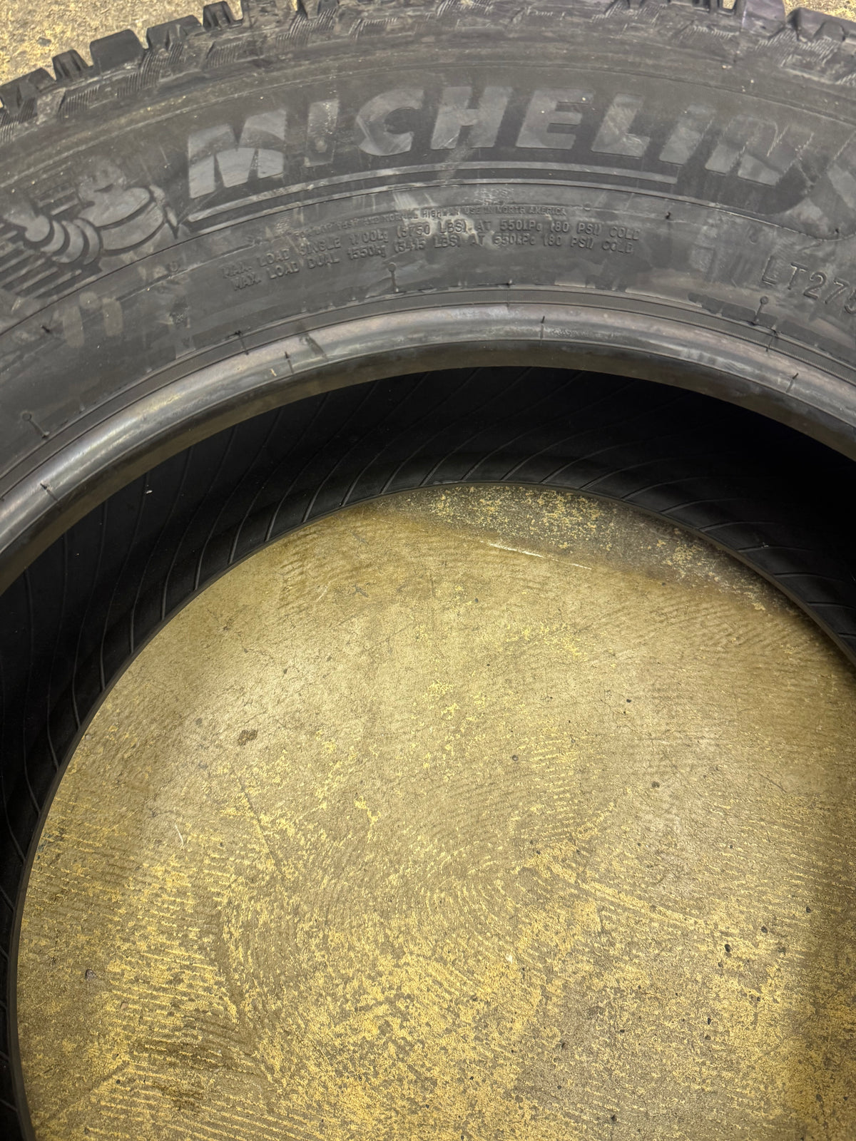 MICHELIN DEFENDER LTX PLATINUM BSW LT 275 65 20 126/123S 10PLY ALL SEASON TIRE 22455
