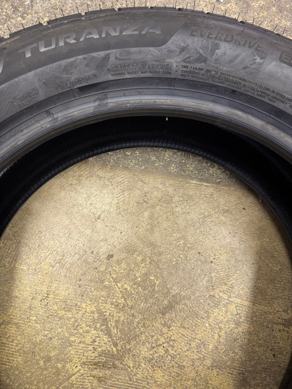 BRIDGESTONE TURANZA EVERDRIVE BSW P 235 55 20 102H UHP ALL SEASON TIRE 019414