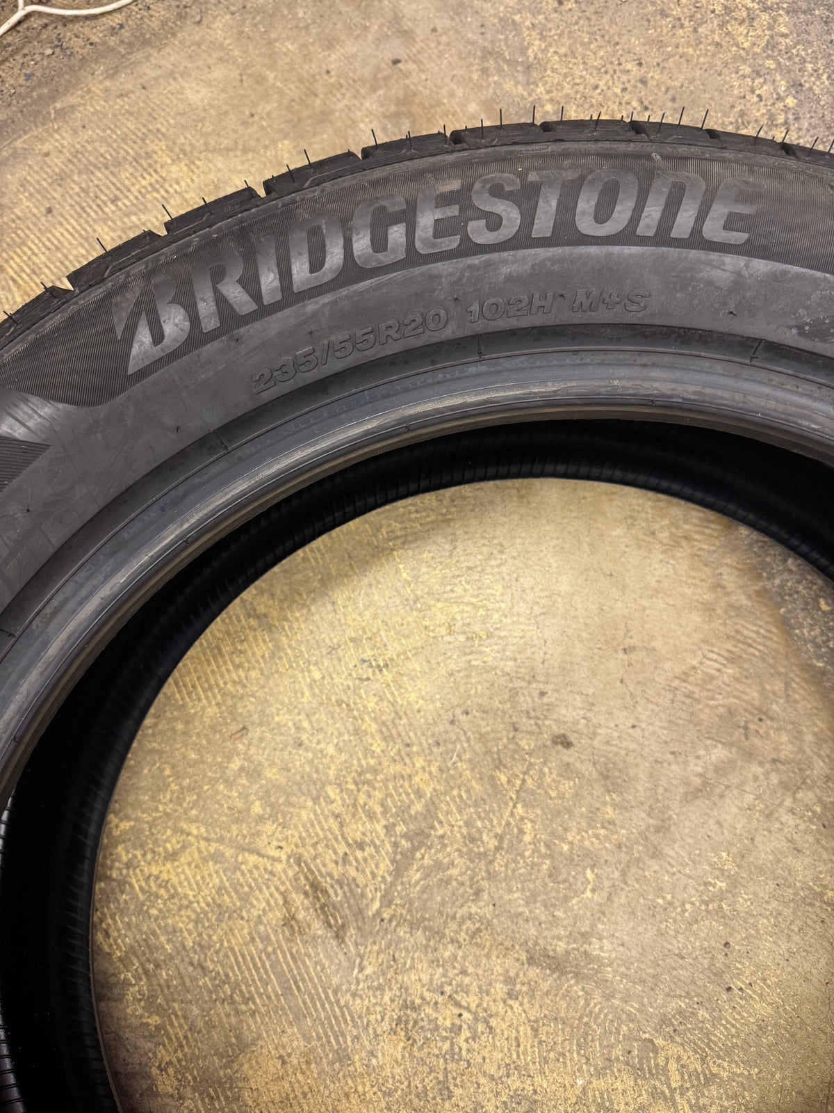 BRIDGESTONE TURANZA EVERDRIVE BSW P 235 55 20 102H UHP ALL SEASON TIRE 019414