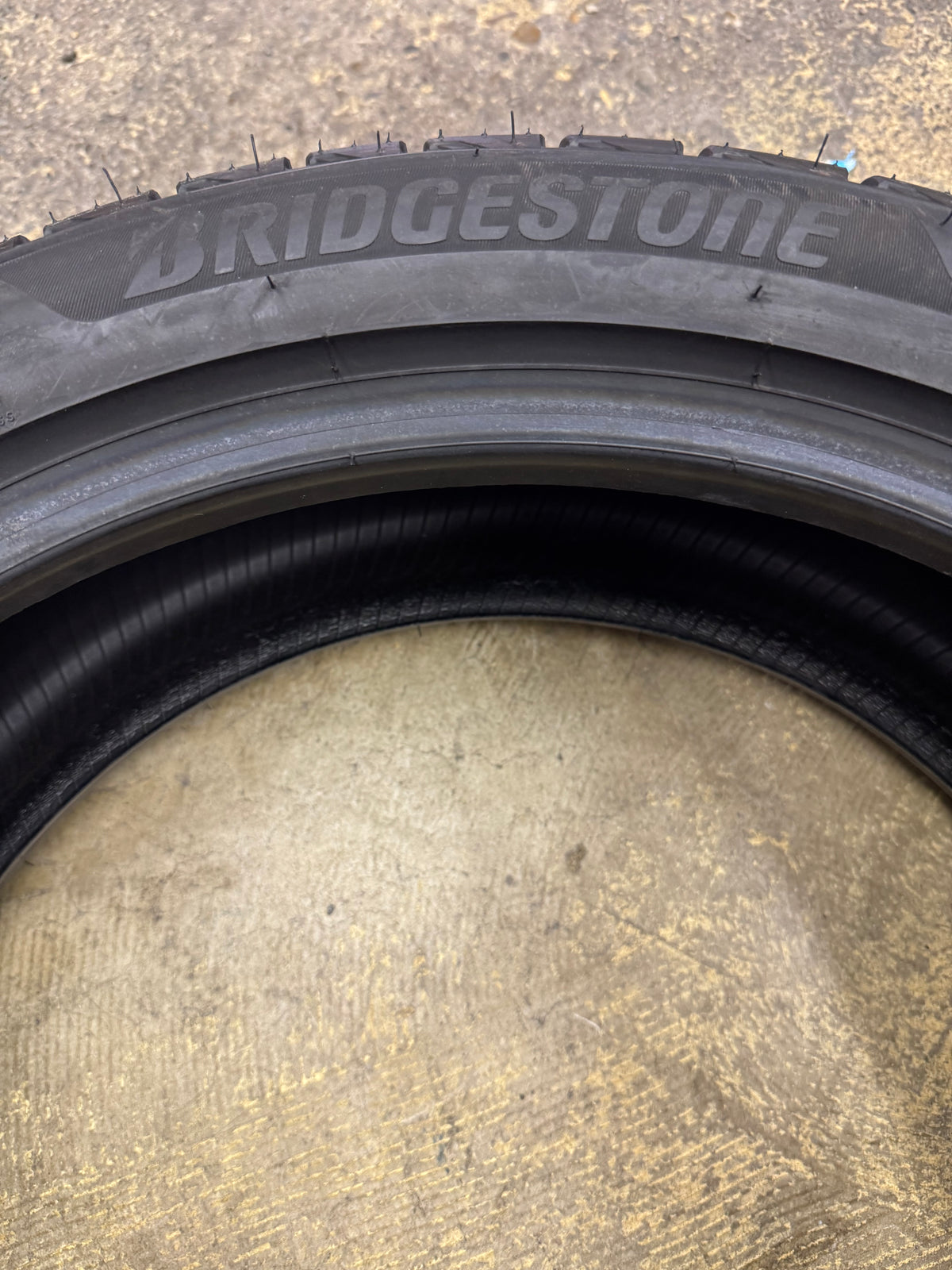BRIDGESTONE ALENZA PRESTIGE BSW P 235 45 20 100W XL UHP ALL SEASON TIRE 014096