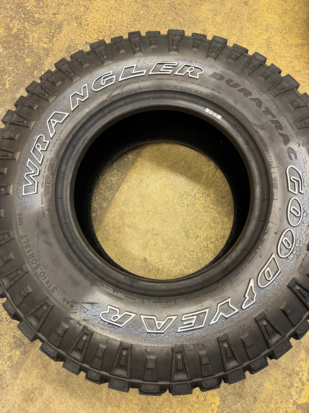 GOODYEAR WRANGLER DURATRAC OWL LT 31 10.5 15 109Q 6PLY ALL TERRAIN TIRE 312007027