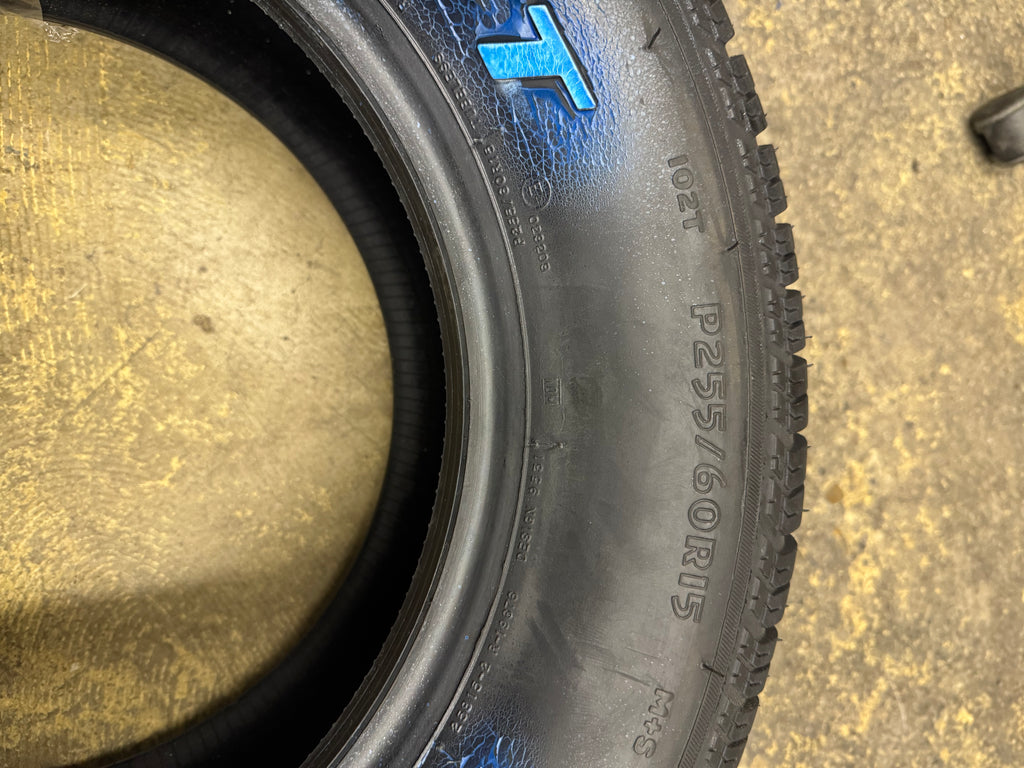 MASTERCRAFT AVENGER G/T RWL P 255 60 15 102T ALL SEASON TIRE 174007001