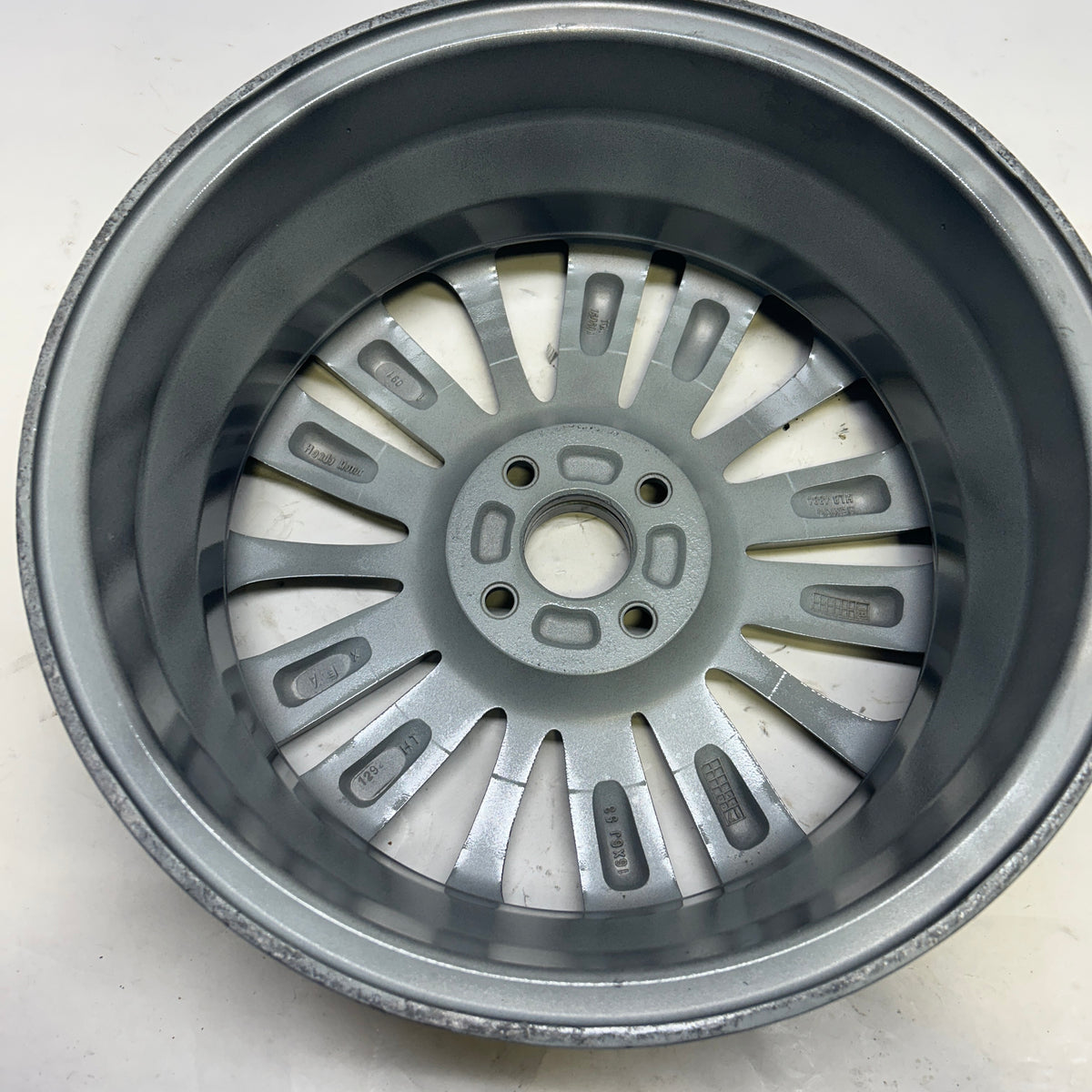 HONDA BLACKBURN HONDA 16 INCH 15 SPOKE ALLOY WHEEL  W64073MB