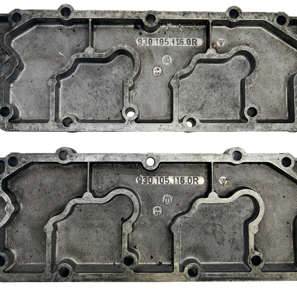 PORSCHE VALVE COVER EXHAUST PAIR  9301051160R