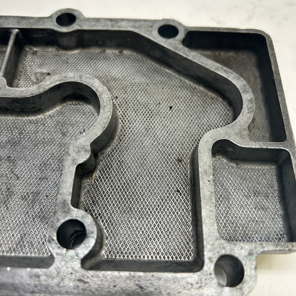 PORSCHE VALVE COVER EXHAUST PAIR  9301051160R