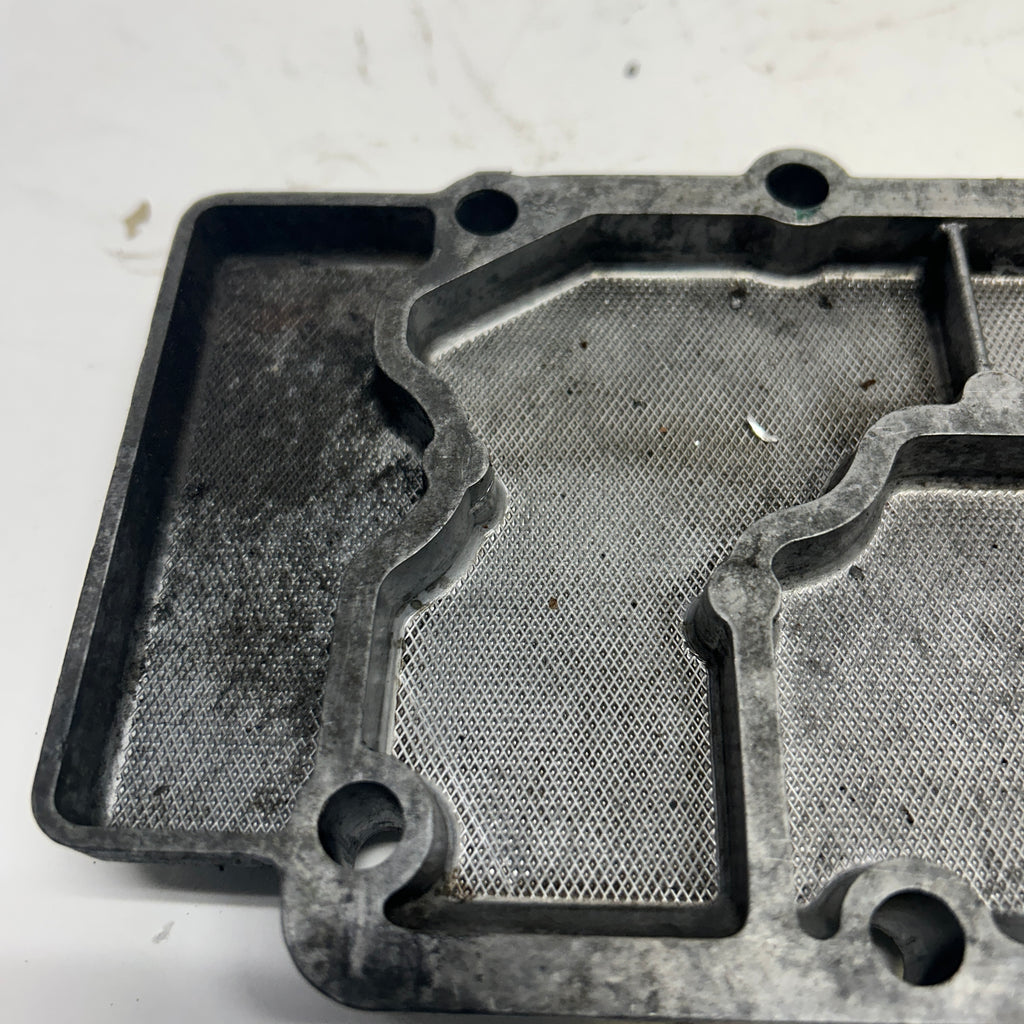 PORSCHE VALVE COVER EXHAUST PAIR  9301051160R