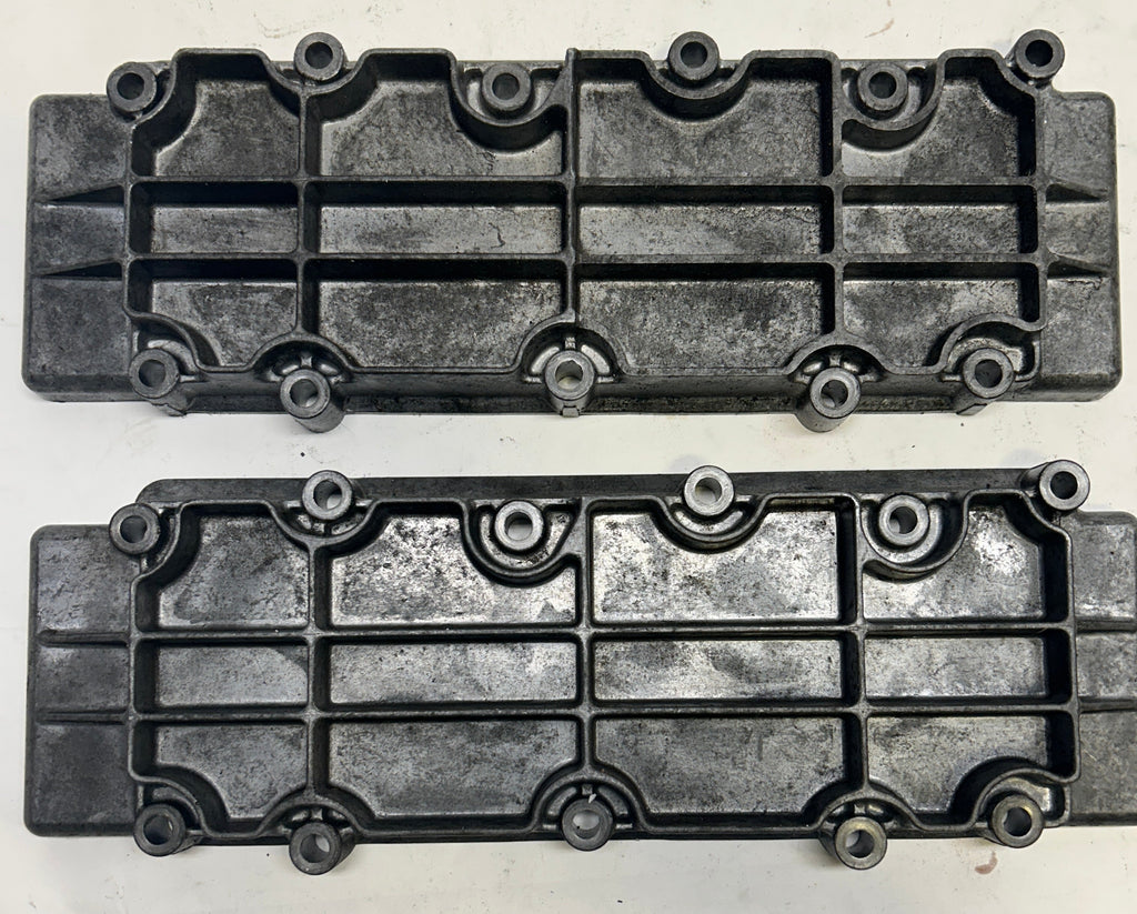 PORSCHE VALVE COVER EXHAUST PAIR  9301051160R