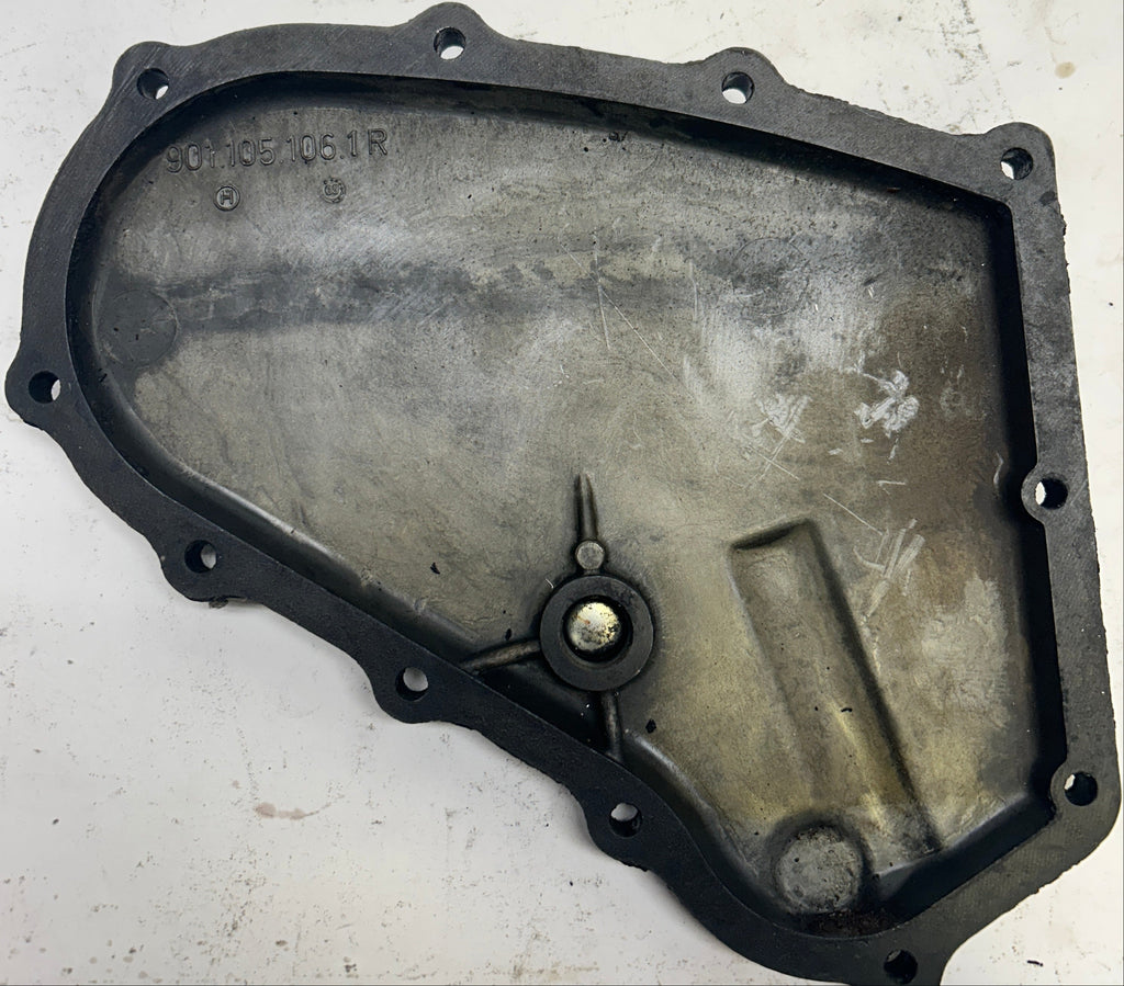 PORSCHE 911 TIMING CHAIN HOUSING COVER RIGHT  9011051061R