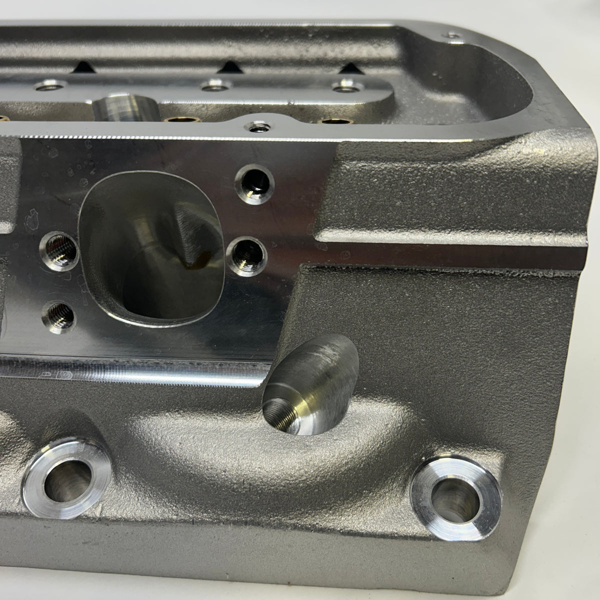 TRICK FLOW HIGH PORT 240 CYLINDER HEADS FOR SMALL BLOCK FORD  TFS5171B016C02