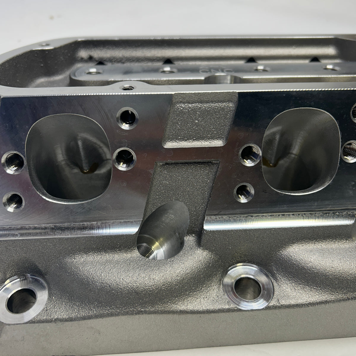 TRICK FLOW HIGH PORT 240 CYLINDER HEADS FOR SMALL BLOCK FORD  TFS5171B016C02