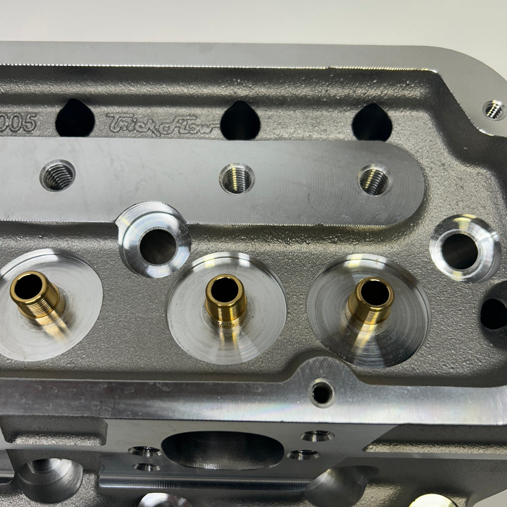 TRICK FLOW HIGH PORT 240 CYLINDER HEADS FOR SMALL BLOCK FORD  TFS5171B016C02