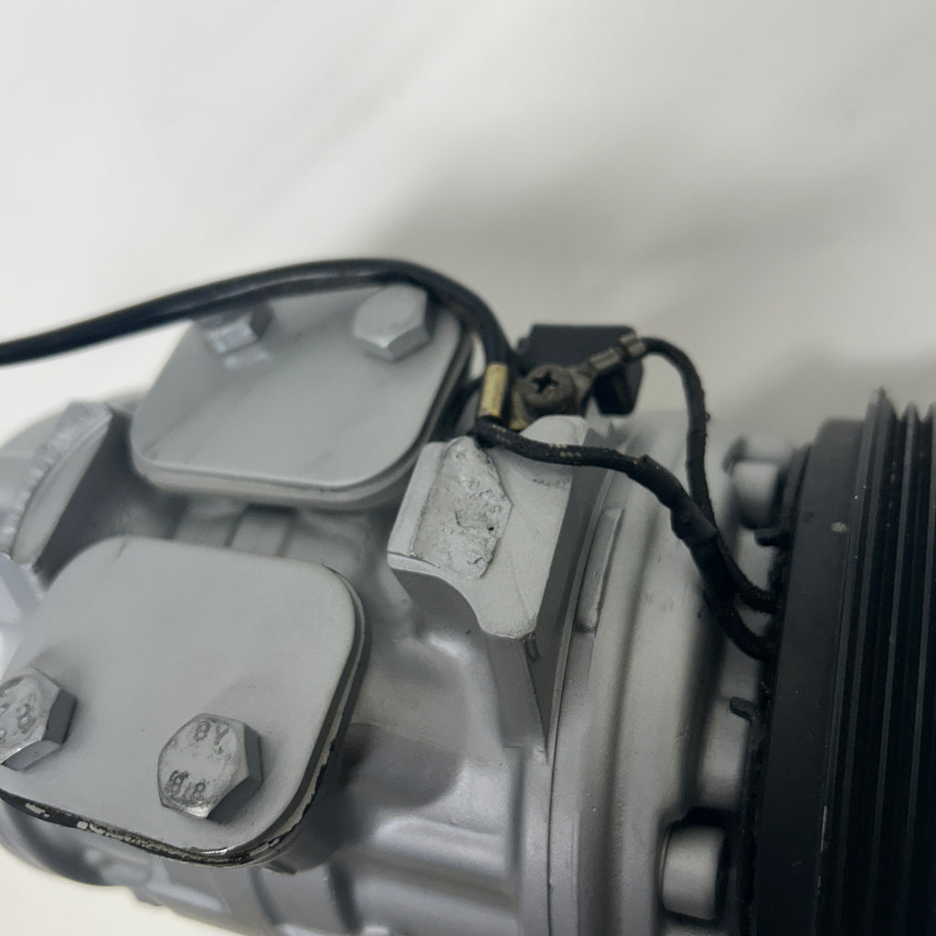 PORSCHE 924 944 AC COMPRESSOR 10P15E NIPPINDENSO REMANUFACTURED DAMAGED 94412600800