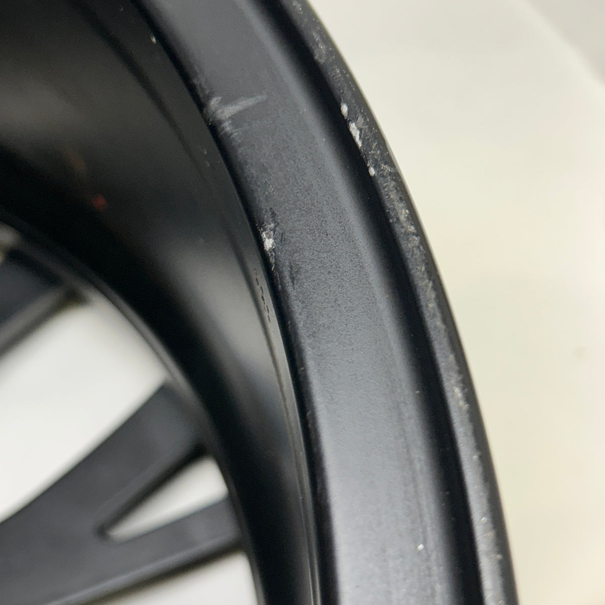 BMW  10 Y SPOKE 19X8 5X112 ET +30 BLACK WHEEL, SCRATCHES & SCUFFS  36116885455
