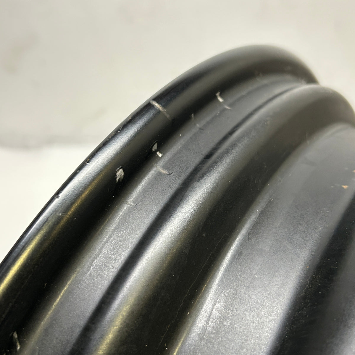 BMW  10 Y SPOKE 19X8 5X112 ET +30 BLACK WHEEL, SCRATCHES & SCUFFS  36116885455