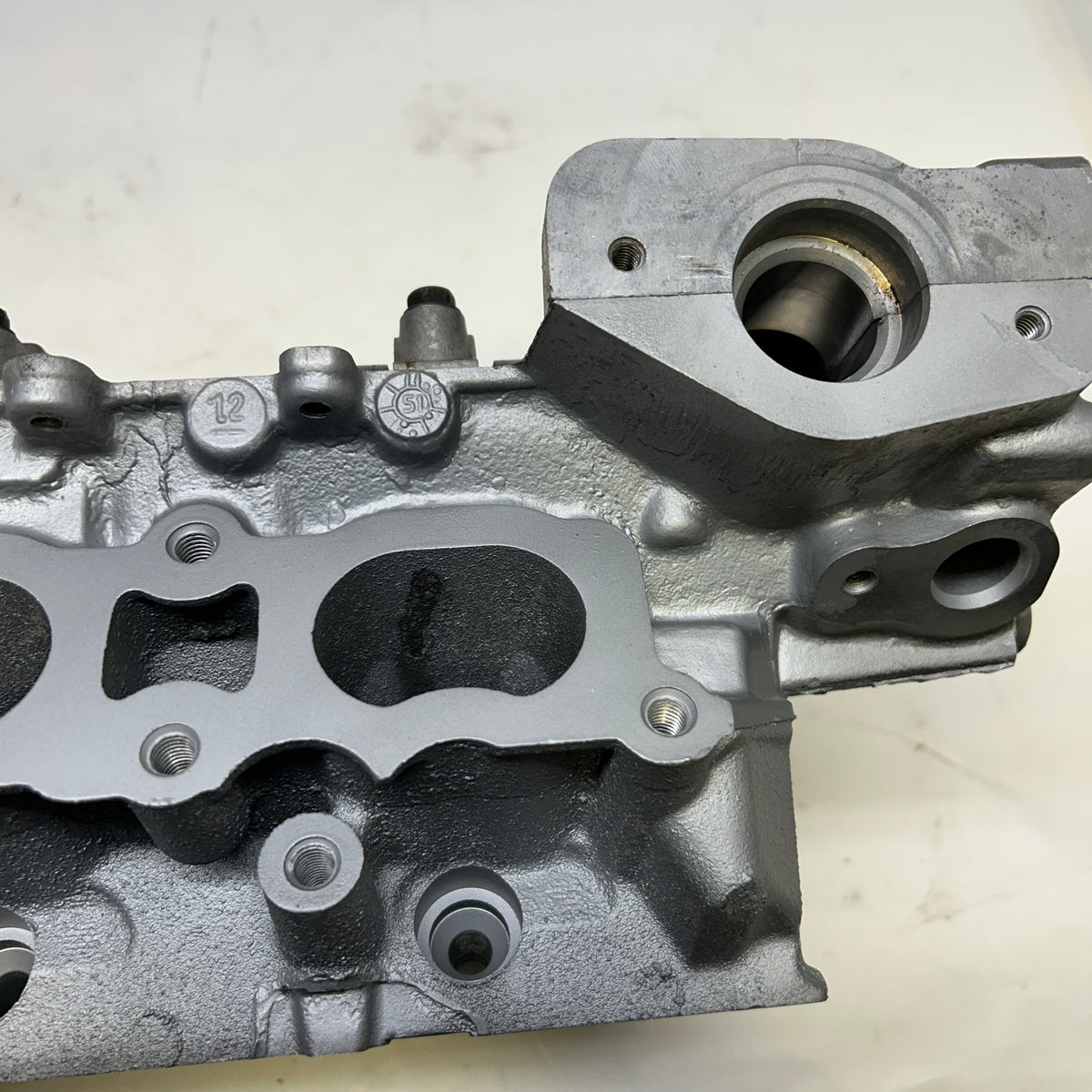 GM CHVEROLET GMC BUICK 2.4 CYLINDER HEAD ASSEMBLY 12-17  12608279