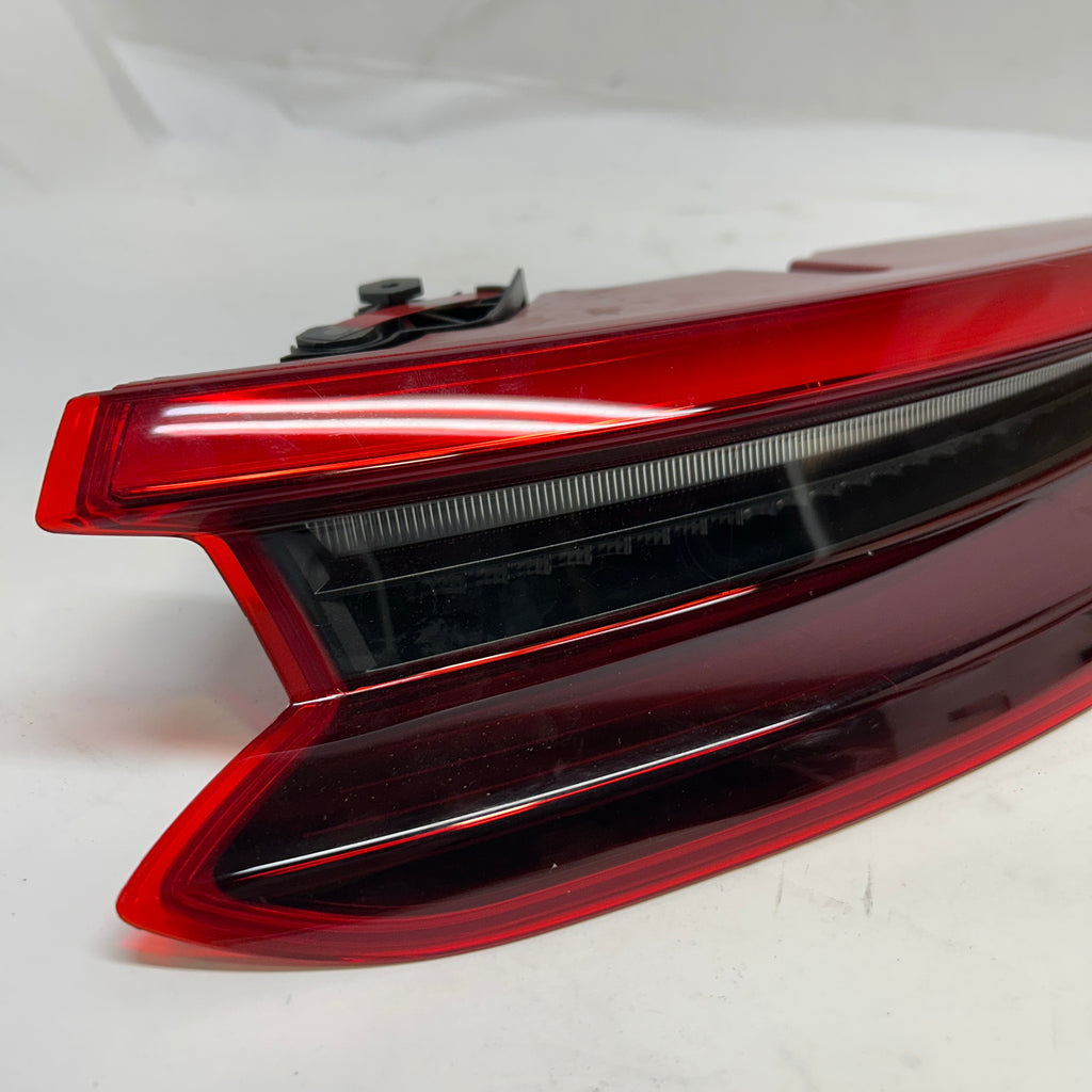 PORSCHE 991 GT3 RS REAR LEFT LIGHT  99163197402