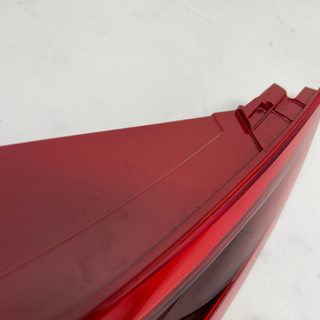 PORSCHE 991 GT3 RS REAR LEFT LIGHT  99163197402
