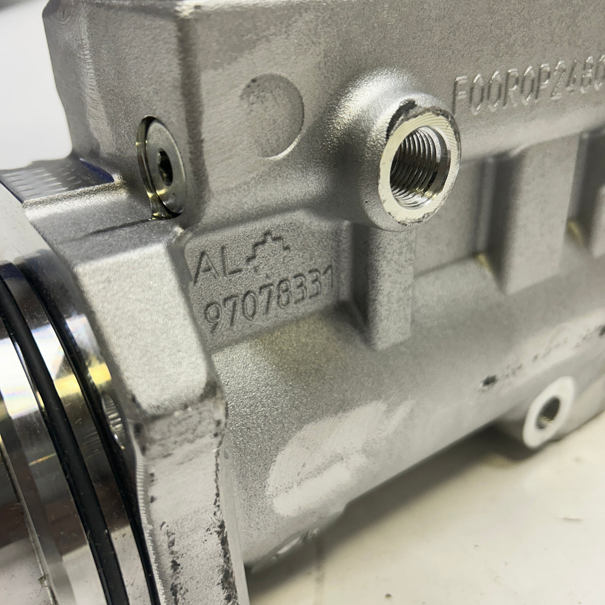 DETROIT DIESEL HIGH PRESSURE FUEL INJECTION PUMP GEN2  0445020238