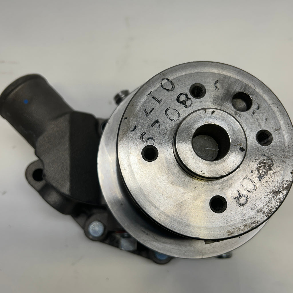 JOHN DEERE WATER PUMP SERIES 300 DIESEL  RE48161