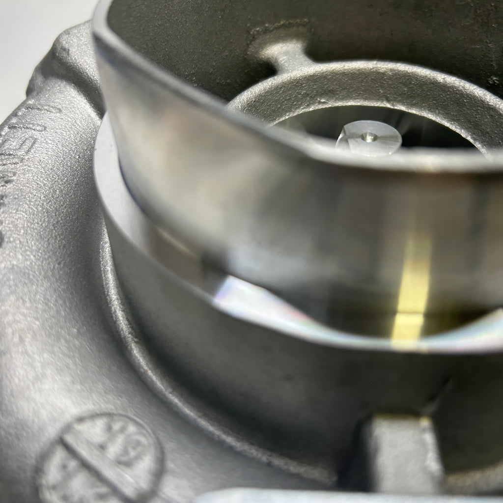 GARRETT TURBOCHARGER GTA4082 SOME DENTS AND SCRATCHES  7684405015