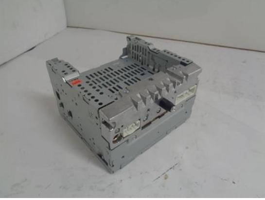 NEW MAZDA BAP5-79-EGX IN DASH CD/MP3 CHANGER 6 DISC R6