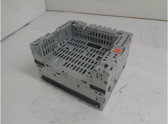 NEW MAZDA BAP5-79-EGX IN DASH CD/MP3 CHANGER 6 DISC R6