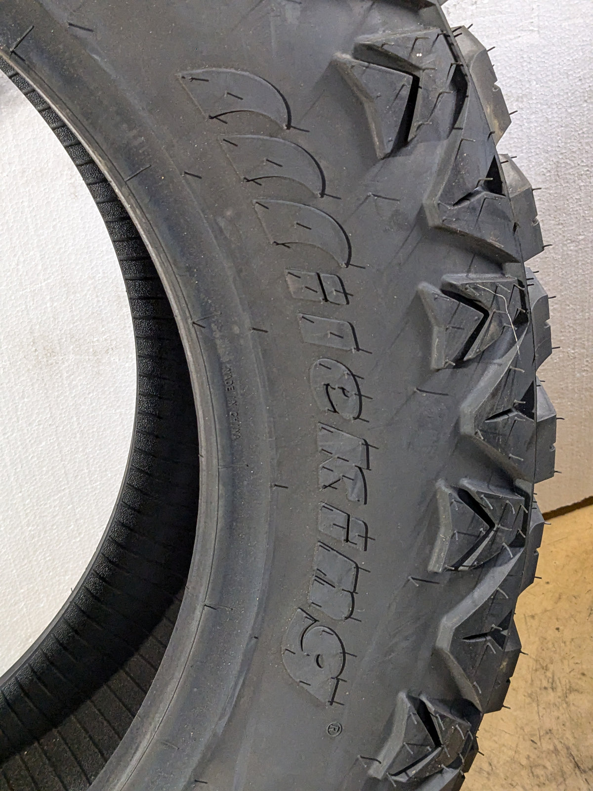 MILEKING MUD TRACK MK868 LT 275 65 20 126/123A MUD TERRAIN TIRE 30017168