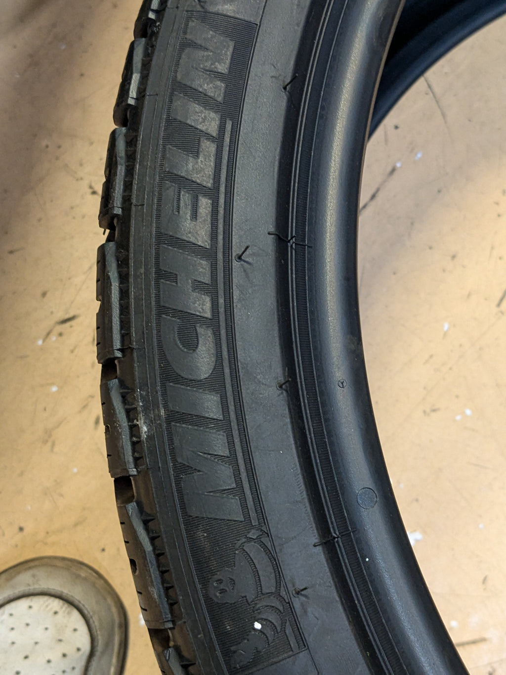 2 MICHELIN PILOT ALPIN PA4 BSW P 305 30 20 103W SL SNOW WINTER TIRES 11973