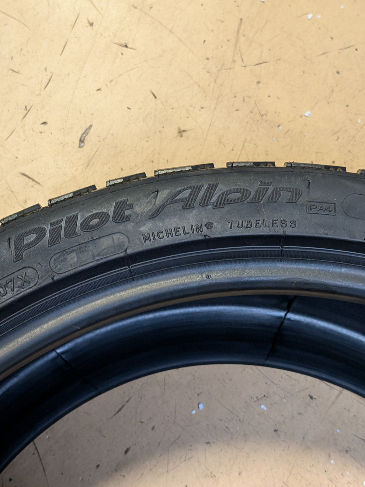 2 MICHELIN PILOT ALPIN PA4 BSW P 305 30 20 103W SL SNOW WINTER TIRES 11973