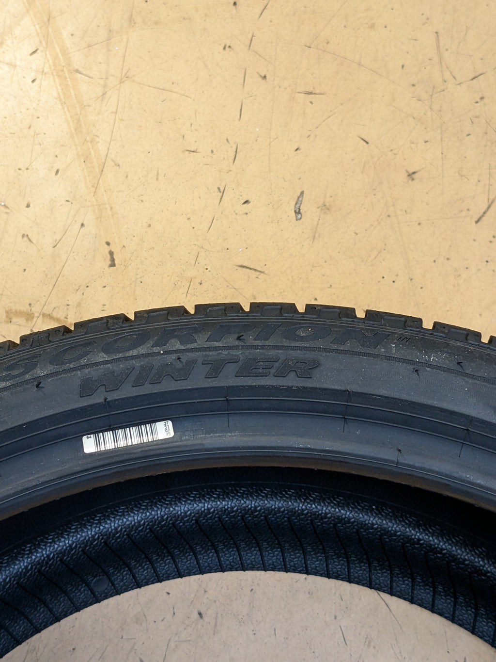 PIRELLI SCORPION WINTER BSW P 275 40 22 108V XL SNOW WINTER TIRE 4016000