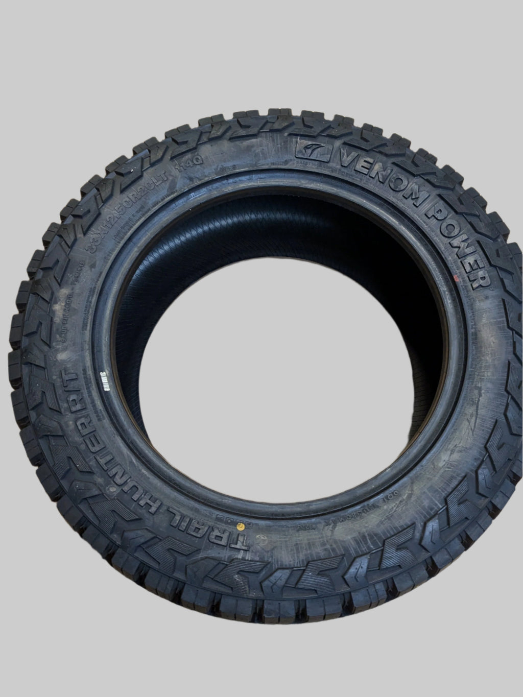 VENOM POWER TRAIL HUNTER R/T BSW LT  33 12.5 20 114Q LRE 10PLY TIRE CVPTHRT01