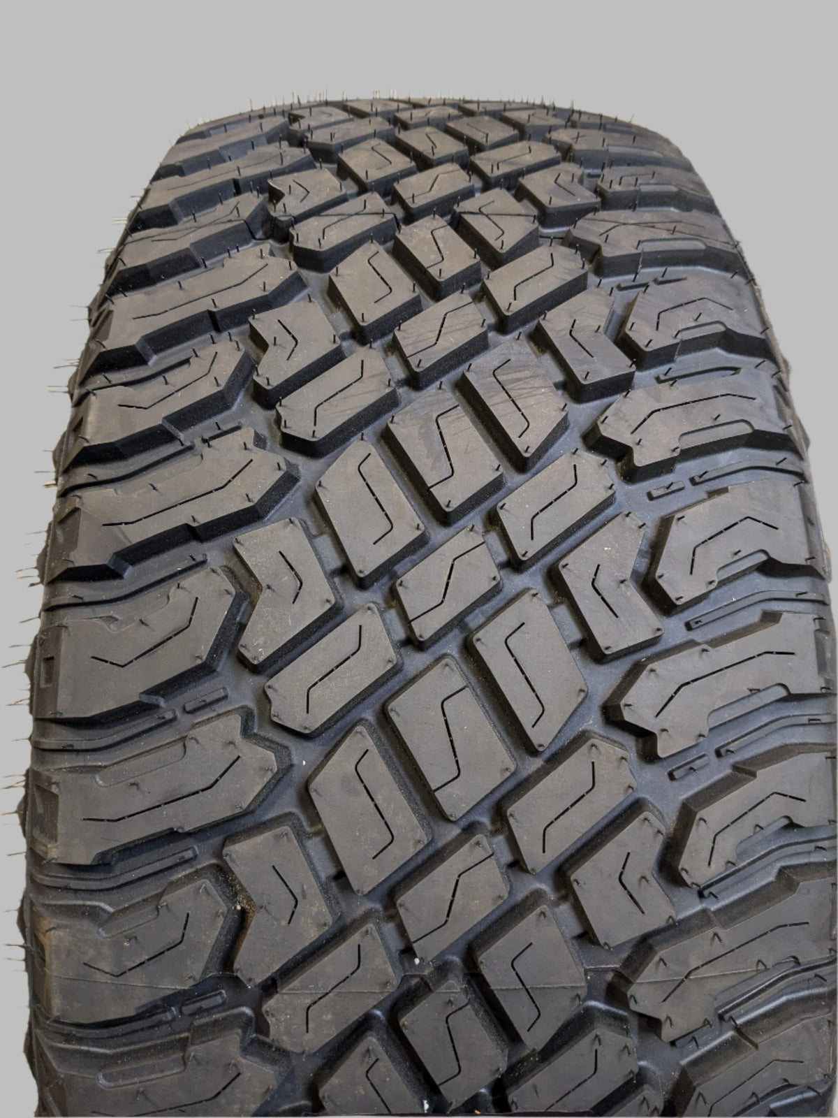 ATTURO TRAIL BLADE X/T BSW LT 325 45 24 120S LRE 10 PLY ALL TERRAIN TIRE MDNR3LA