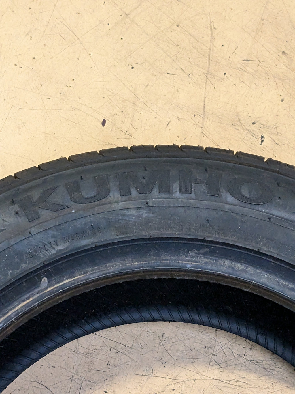 KUMHO ECSTA LX PLATINUM BSW P 205 60 16 96V XL UHP TIRE 2107273