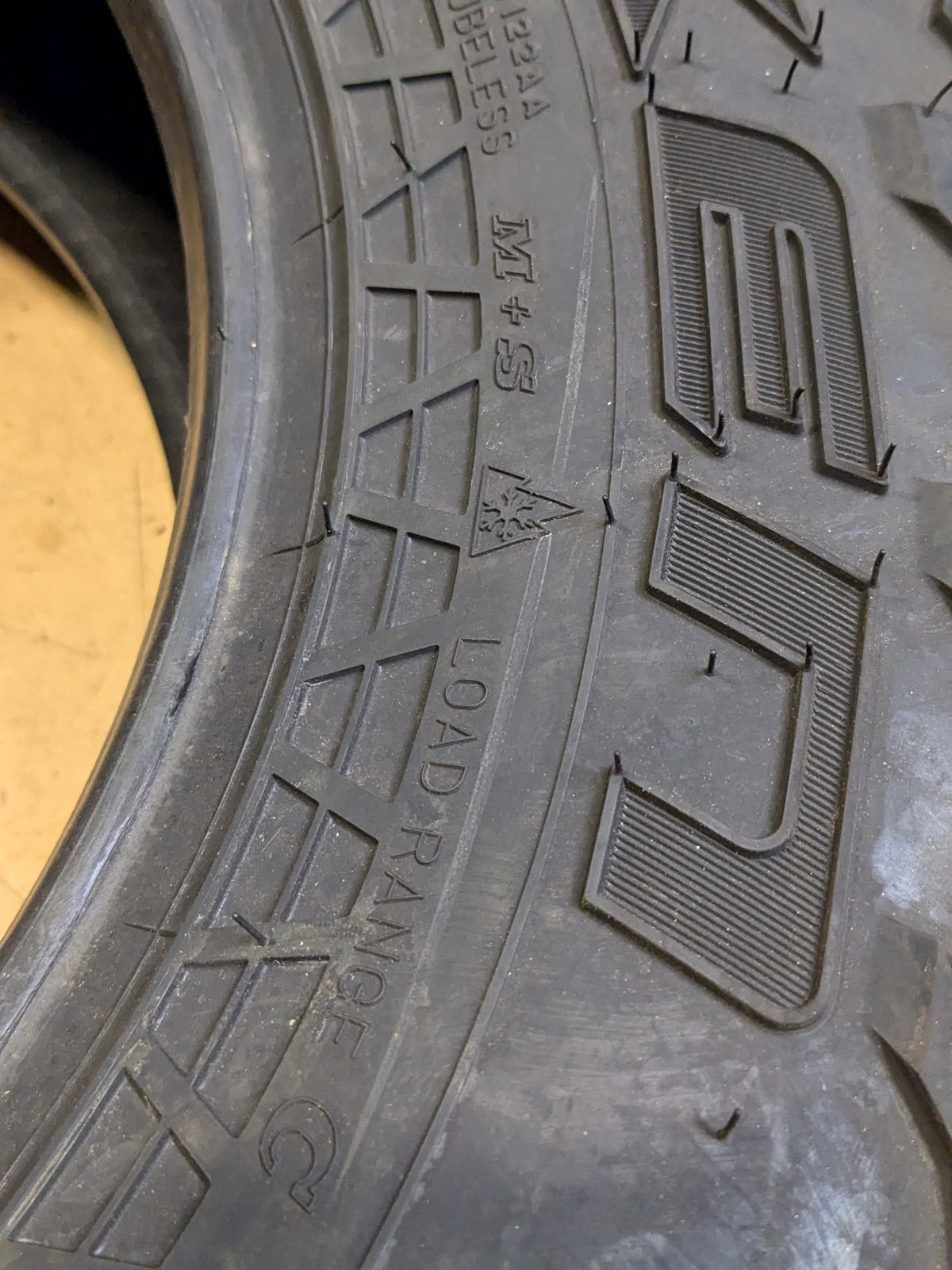 FALKEN WILDPEAK A/T AT3W BSW LT 275 70 17 114/110S LRC 6PLY ALL TERRAIN TIRES 28030907