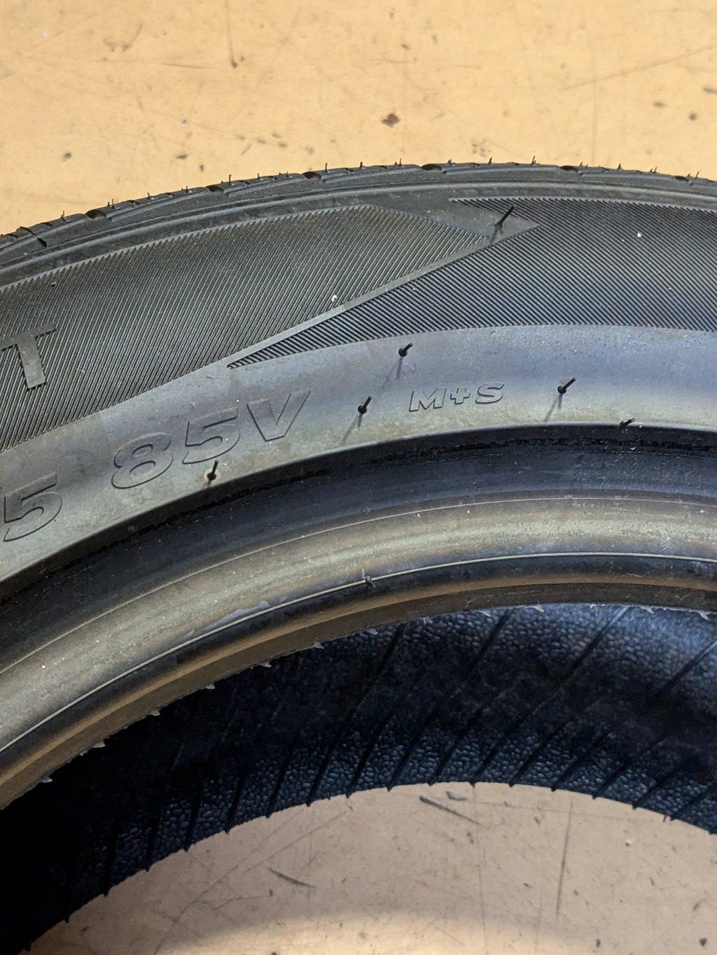 HANKOOK KINERGY PT P 195 55 15 85V ALL SEASON TIRE 1025058