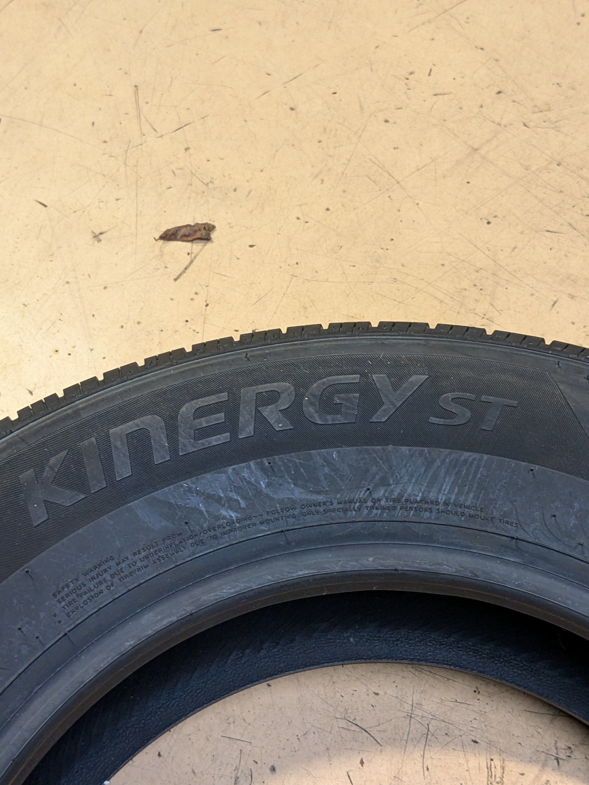 HANKOOK KINERGY ST P 195 70 14 91T SL ALL SEASON TIRE 1021908