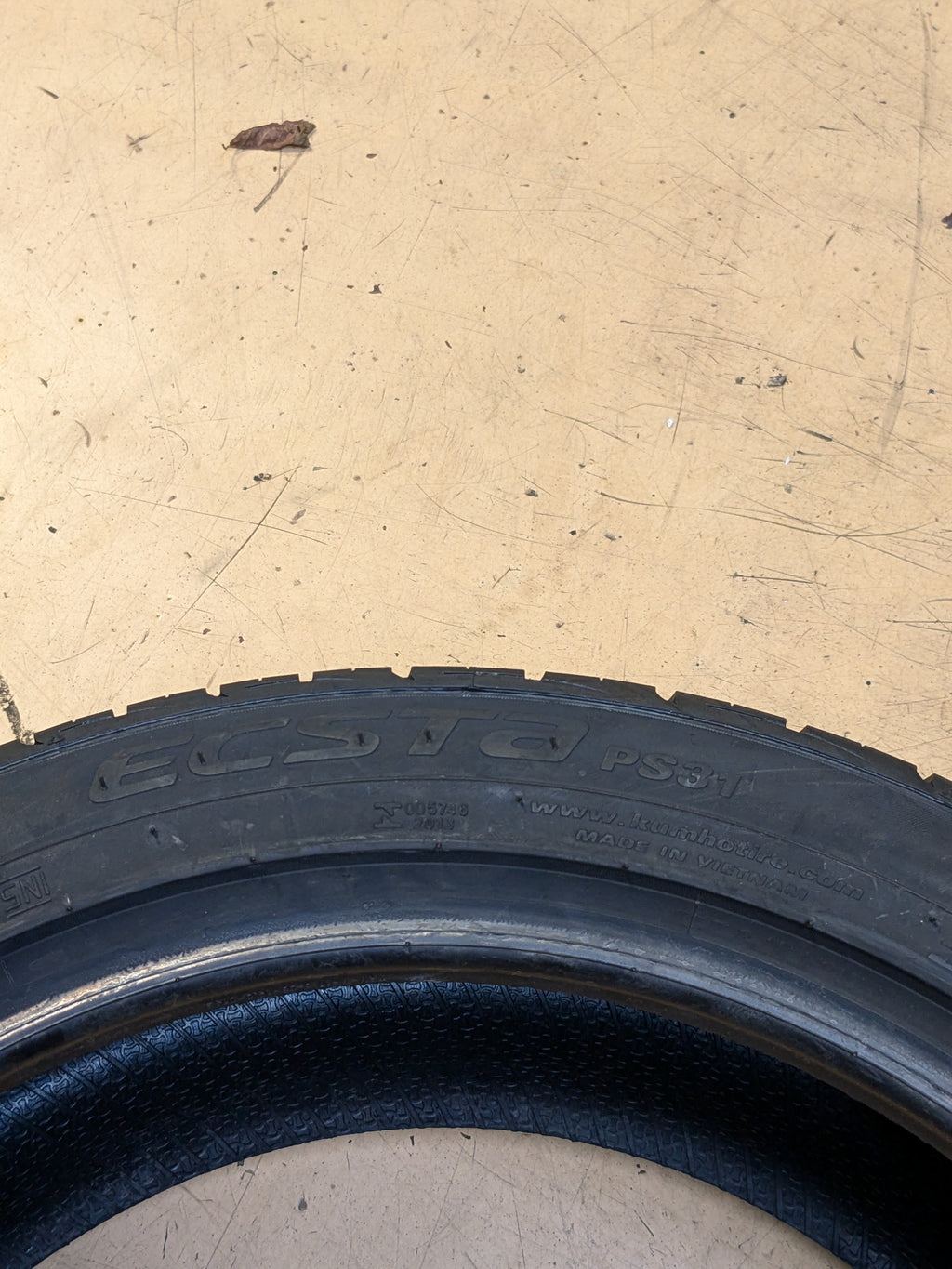 KUMHO ECSTA PS31 P 215 45 17 91W XL UHP SUMMER TIRE 2267893