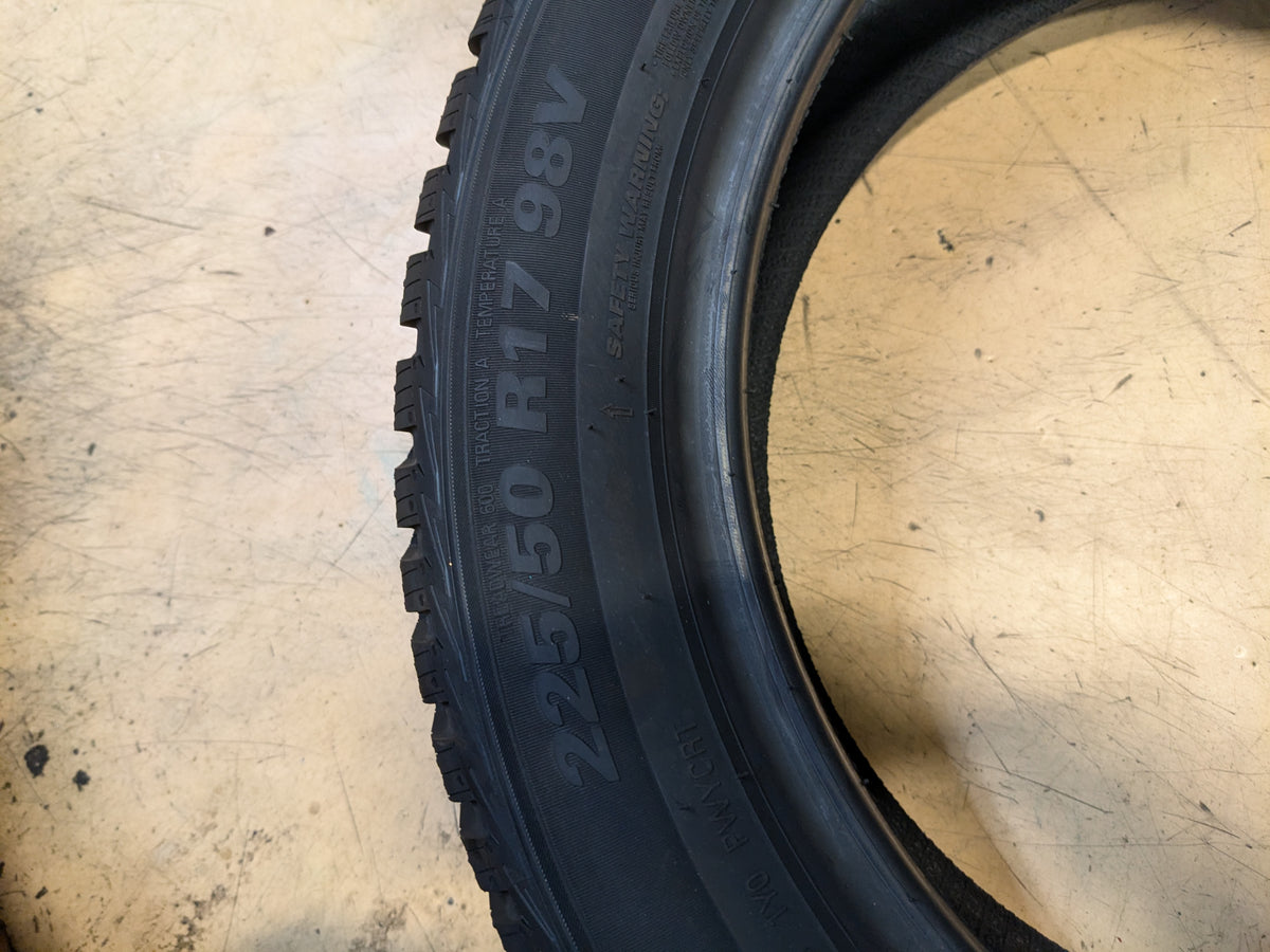 2 KUMHO SOLUS 4S HA32 P 225 50 17 98V XL ALL SEASON TIRES 2301633