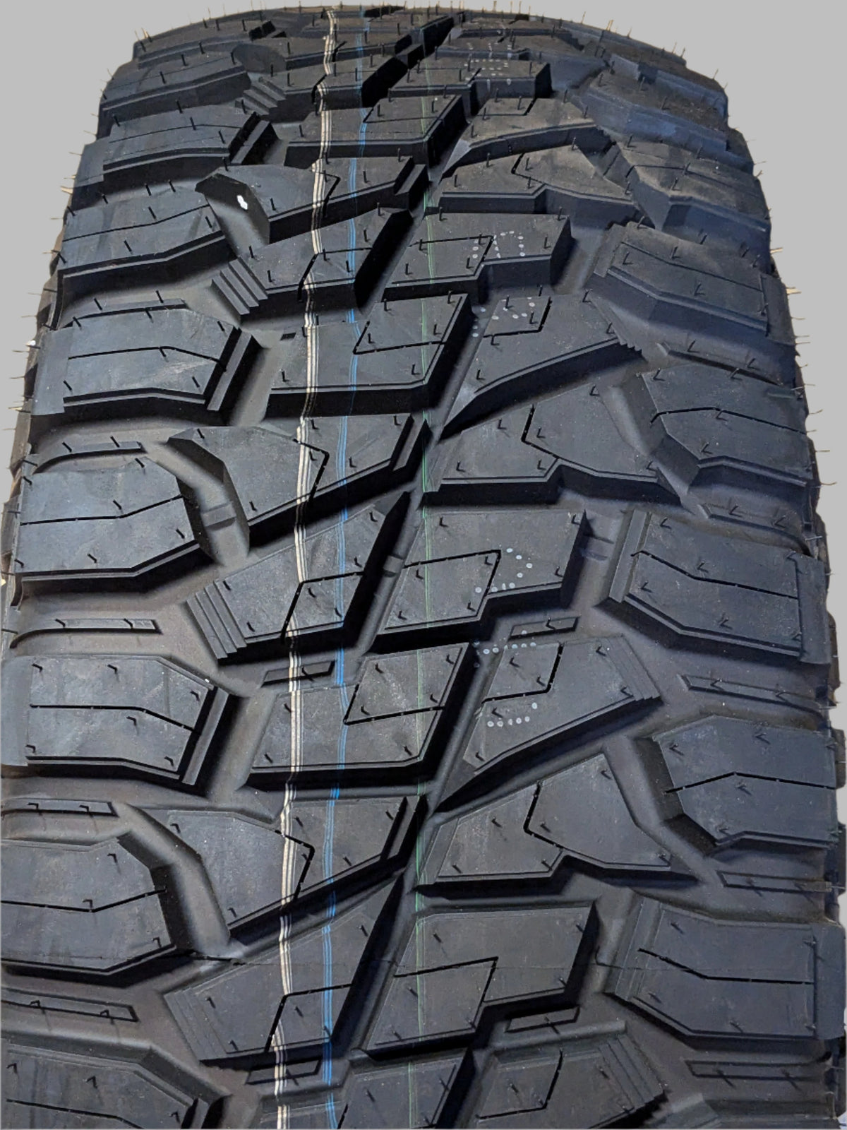 HERITAGE RIDGERUNNER R/T X BSW LT 35 12.50 17 121Q LRF 12 PLY RUGGED TERRAIN THE1029