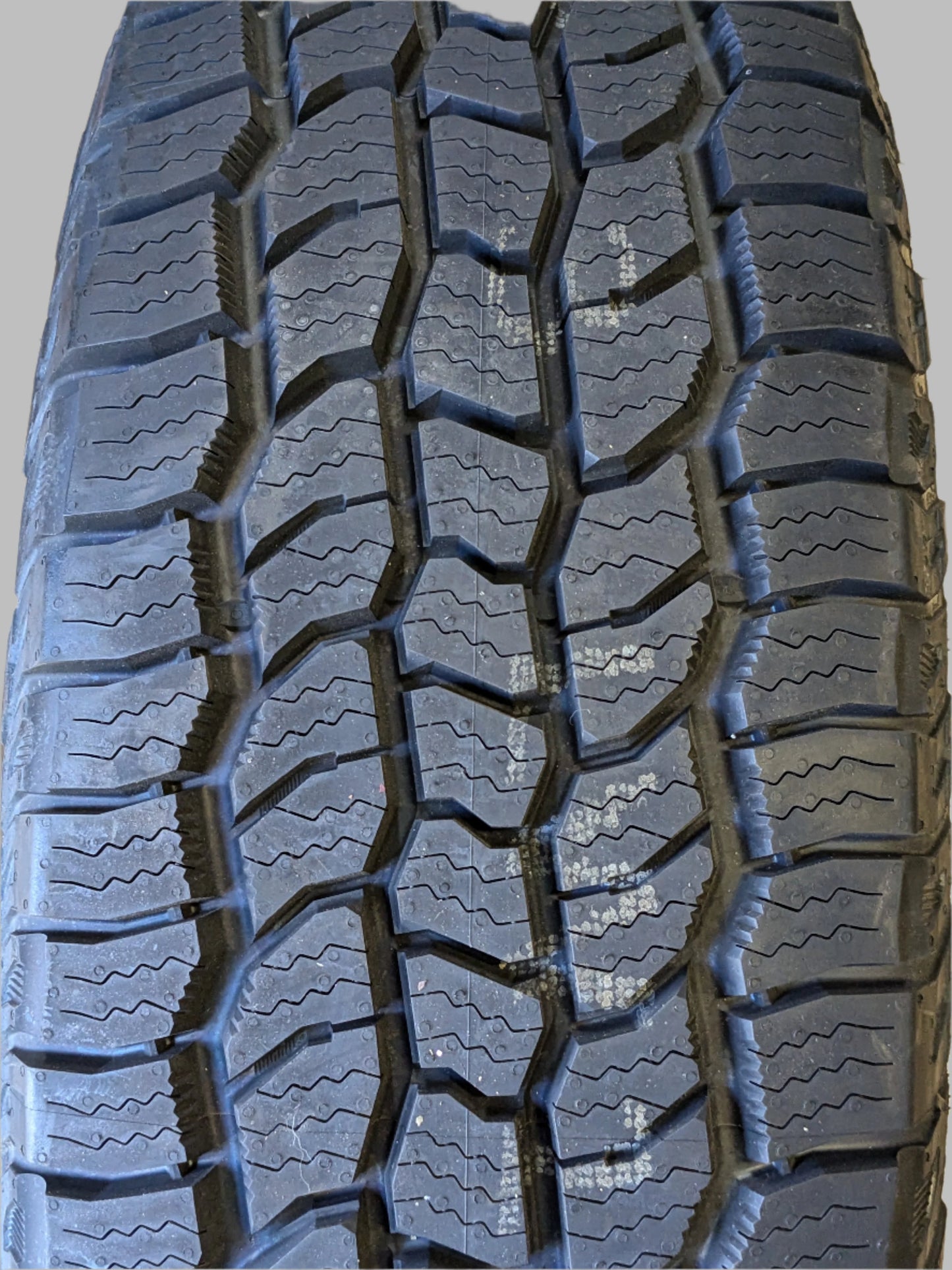 COOPER DISCOVERER ALL-TERRAIN BSW P 265 70 16 112T TIRE 171138014