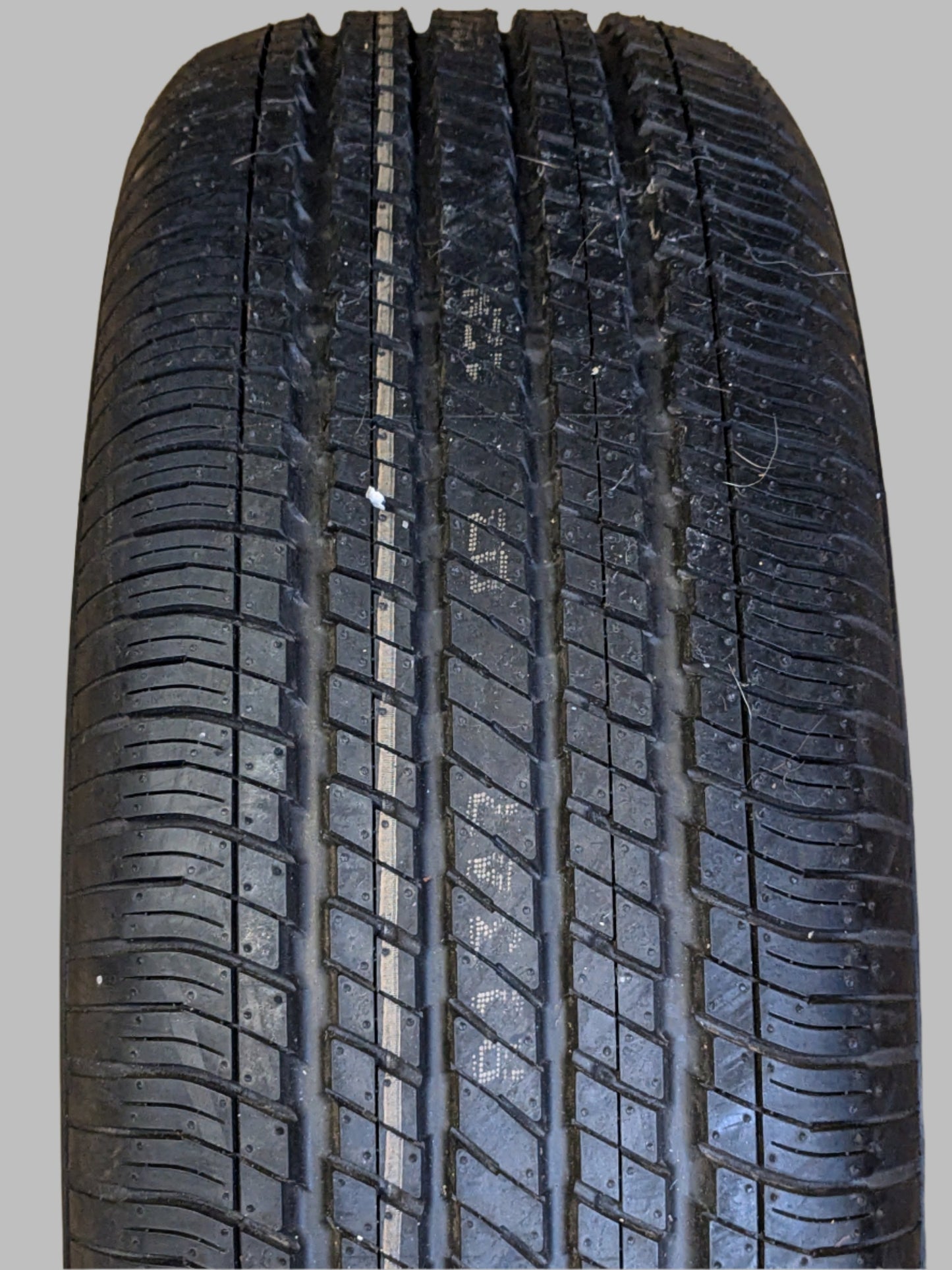 4 YOKOHAMA AVID S34 P 235 65 17 104T SL ALL SEASON TIRES 110133527