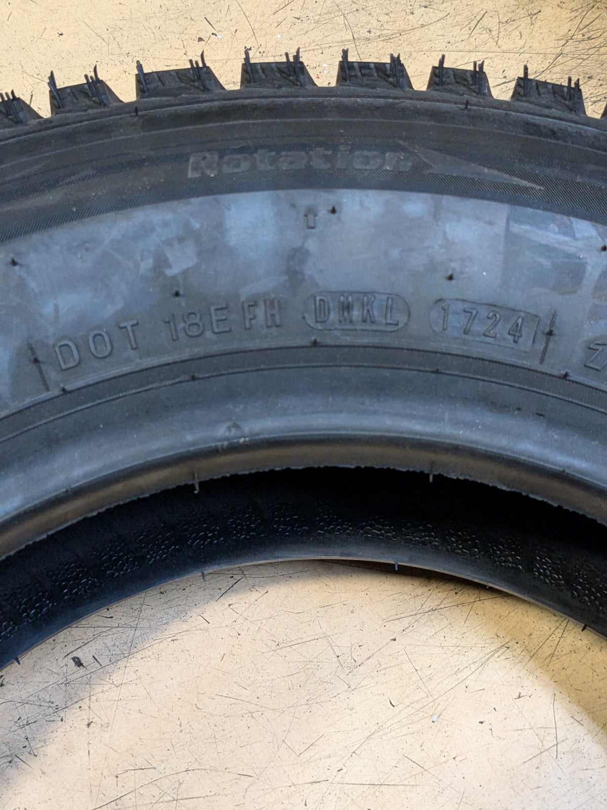 NEXEN WINGUARD WINSPIKE 3 175 70 13 82T WINTER TIRE 18398NXK