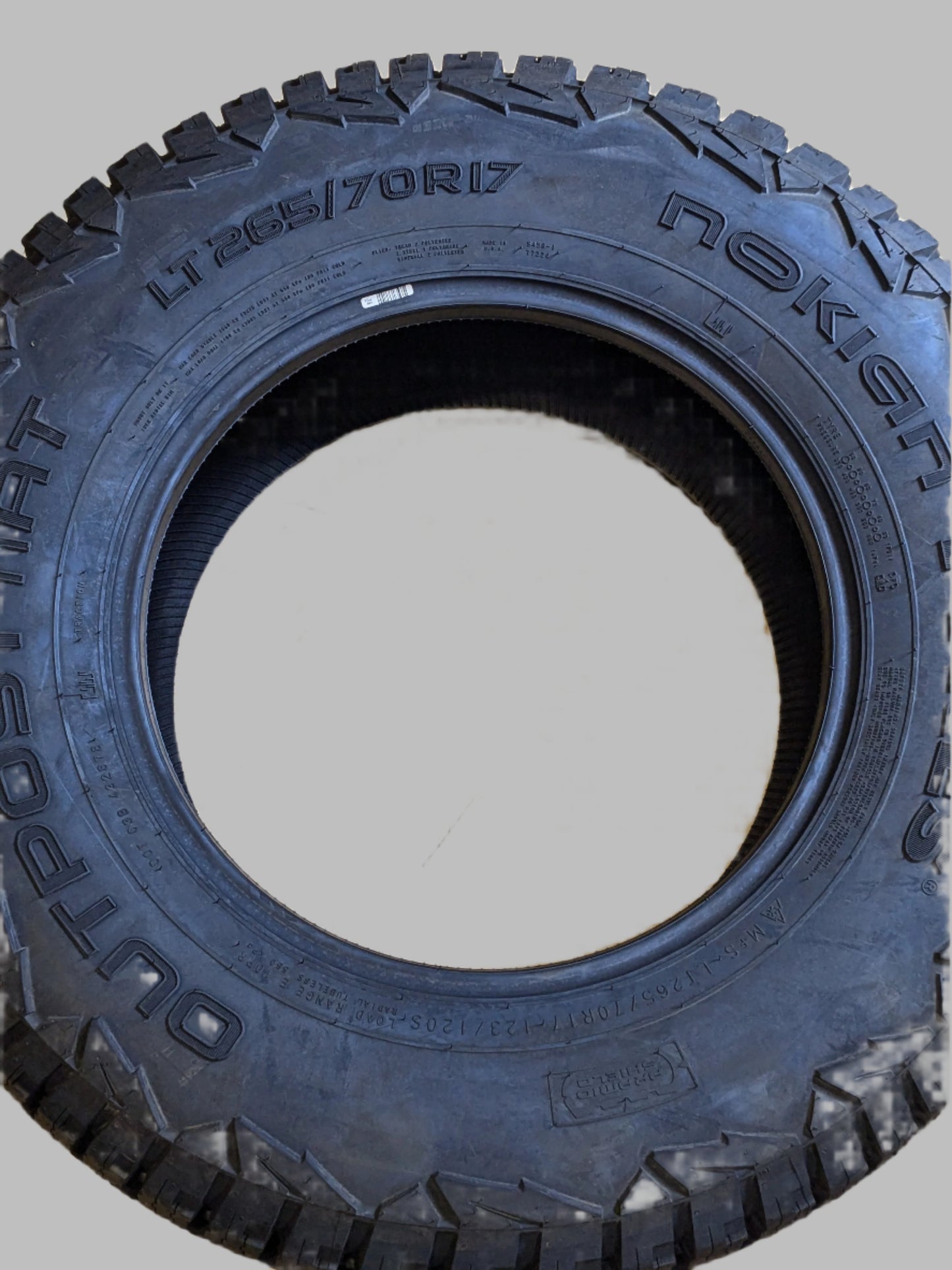 NOKIAN OUTPOST nAT LT 265 70 17 123/120S ALL TERRAIN TIRE T432878