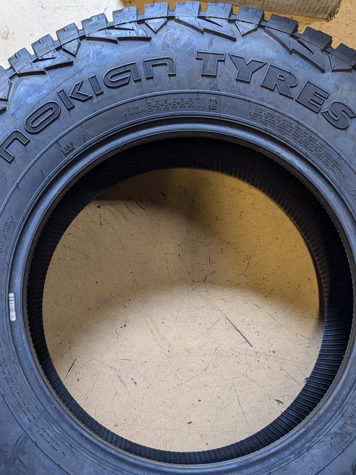 NOKIAN OUTPOST nAT LT 265 70 17 123/120S ALL TERRAIN TIRE T432878