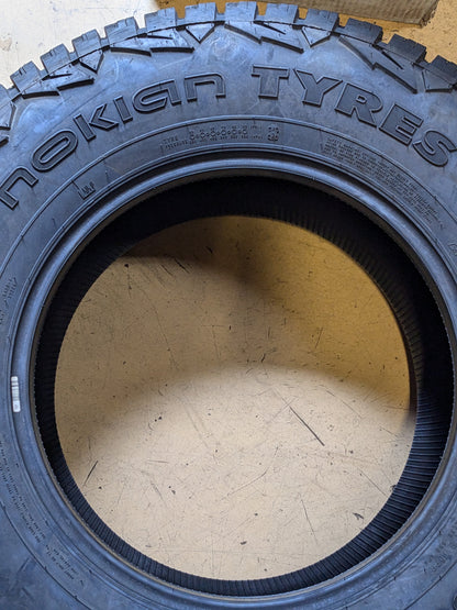NOKIAN OUTPOST nAT LT 265 70 17 123/120S ALL TERRAIN TIRE T432878