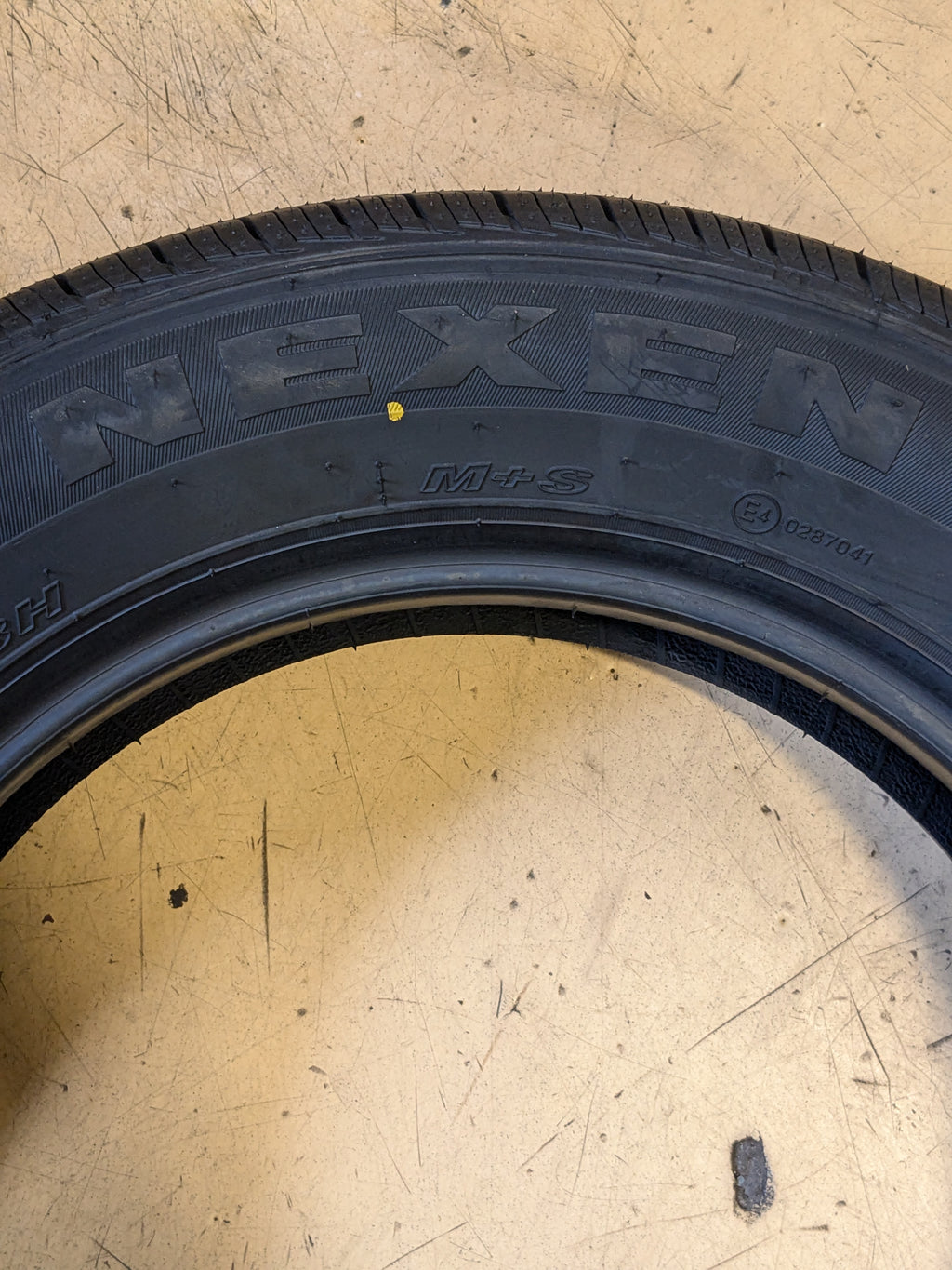 2 NEXEN N'PRIZ AH5 185 65 15 88H ALL SEASON TIRE 14658NXK