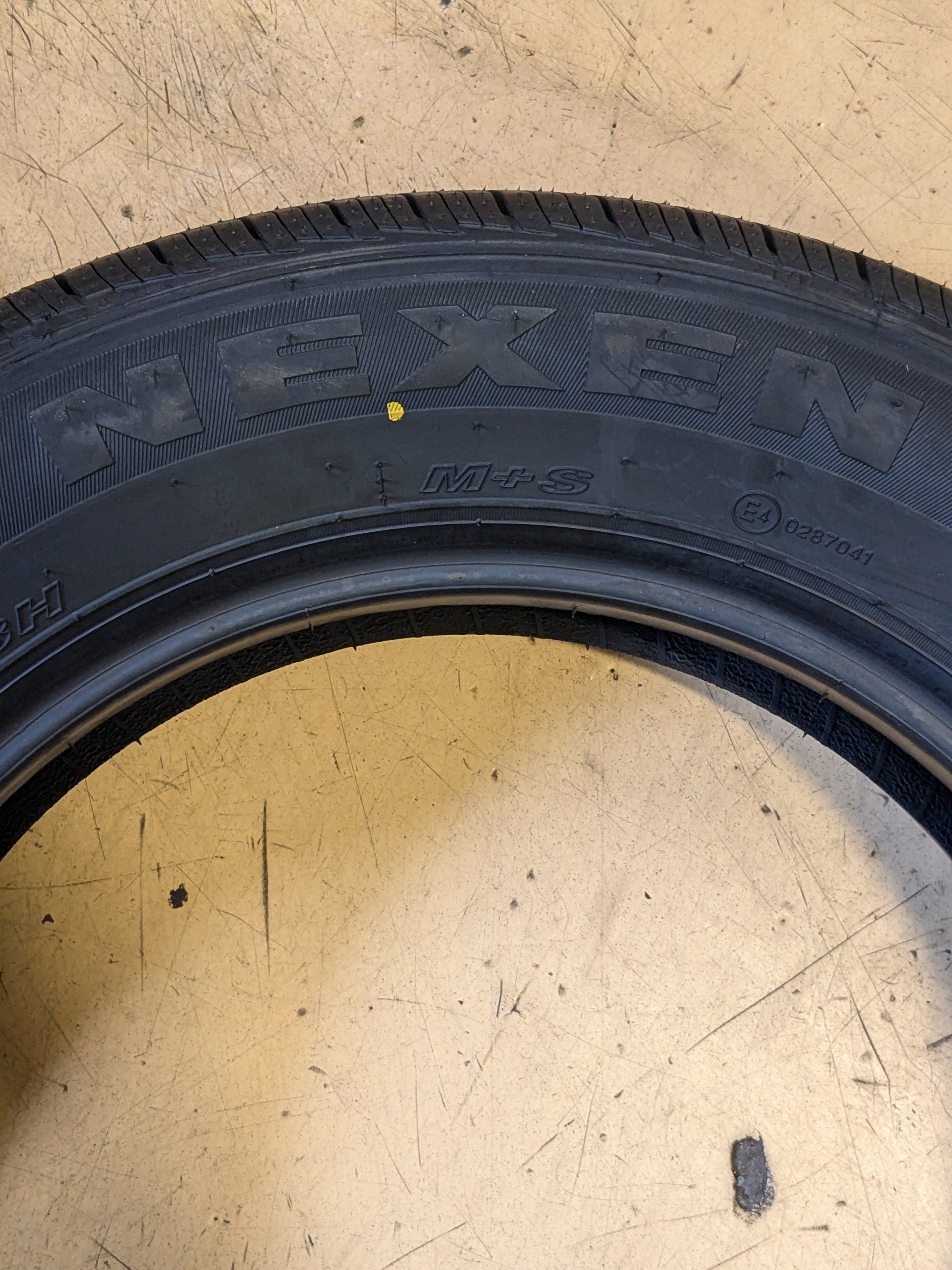 2 NEXEN N'PRIZ AH5 185 65 15 88H ALL SEASON TIRE 14658NXK