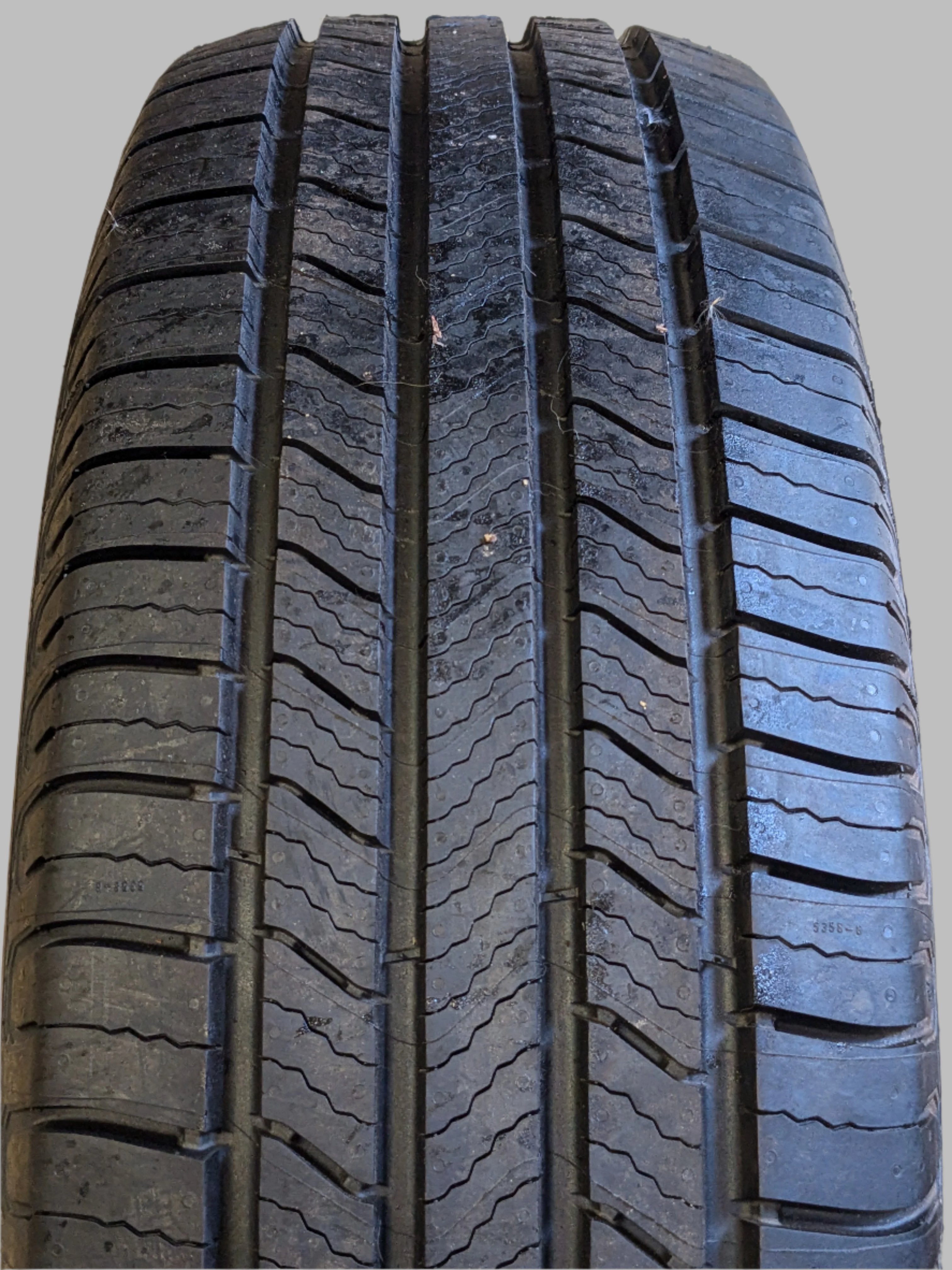 MICHELIN DEFENDER 2 BSW P 235 60 18 107H XL ALL SEASON TIRE 87332