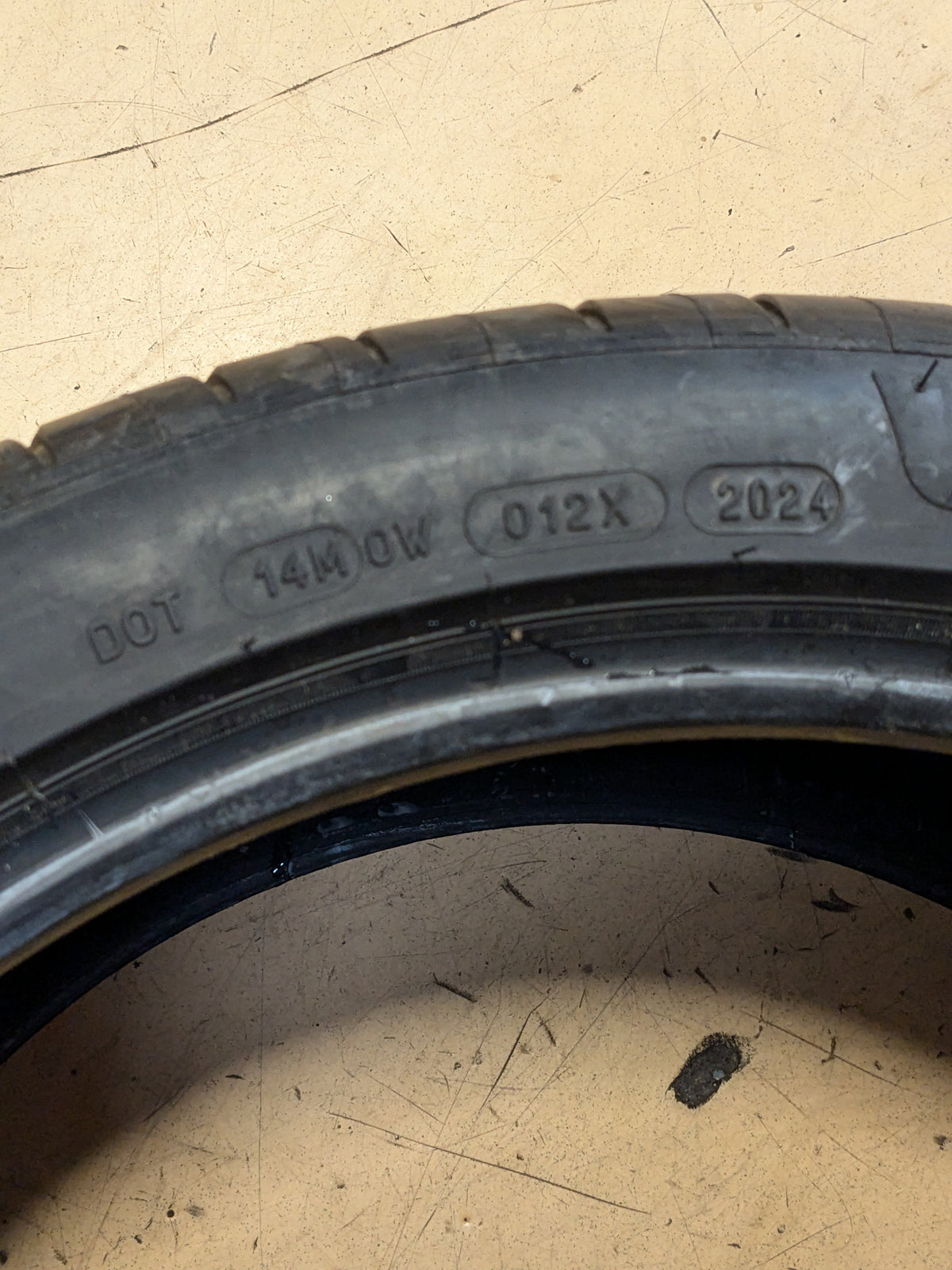 MICHELIN PILOT SPORT 4 S BSW P 265 35 19 98Y SUMMER SEASON TIRE 87309